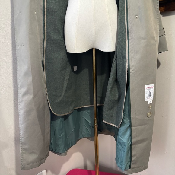 Vintage London Fog Classic Olive Green Trench Coat Size 10 - Picture 9 of 15